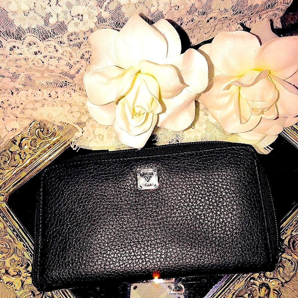 Guess Wallet